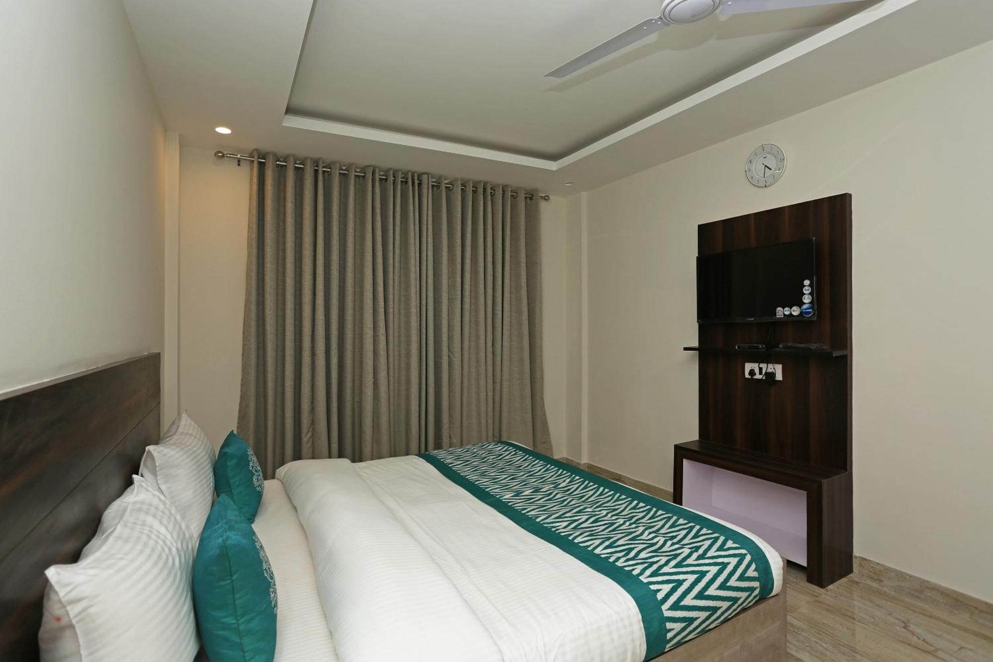 Hotel O Lakshya New Delhi Exterior photo