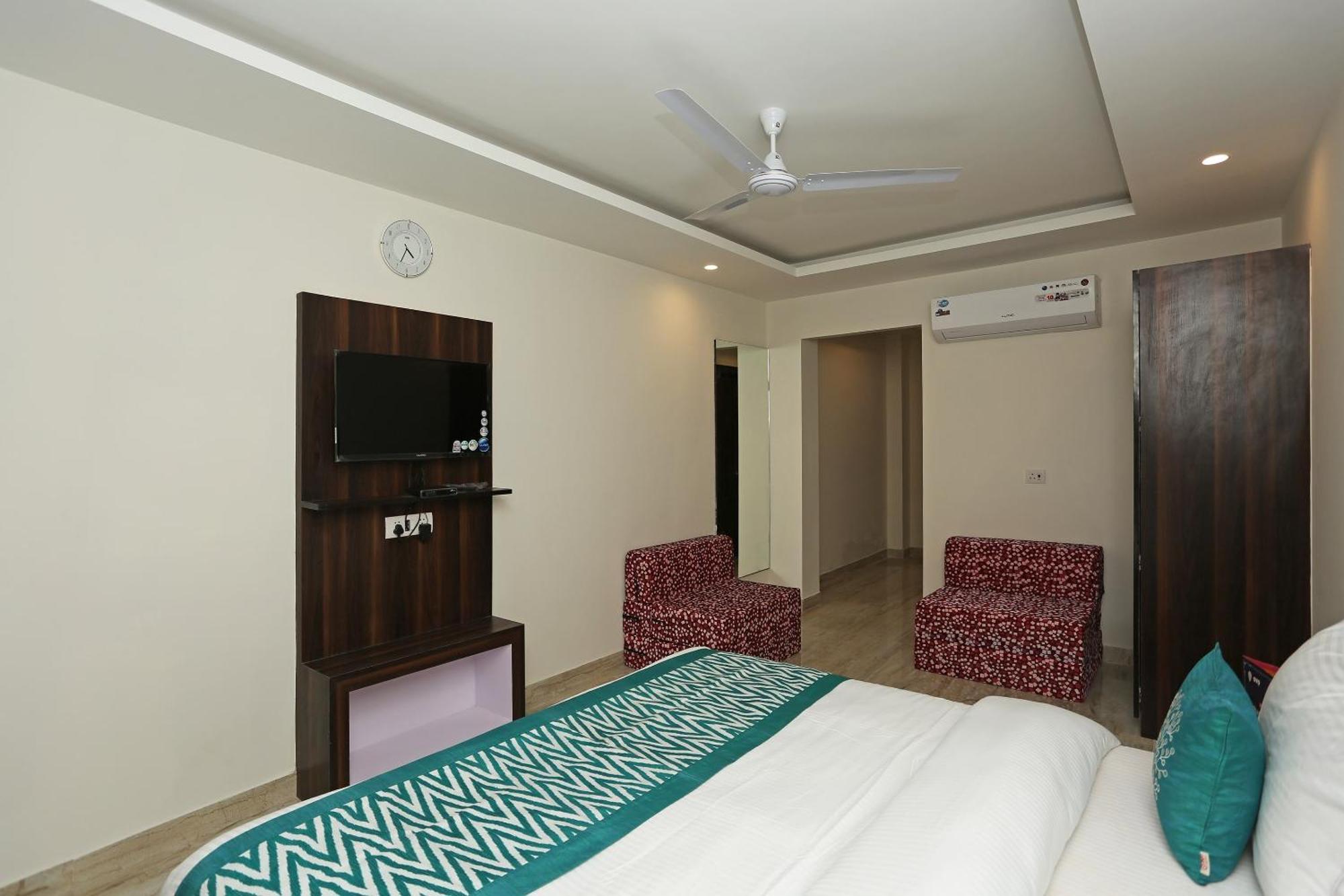 Hotel O Lakshya New Delhi Exterior photo