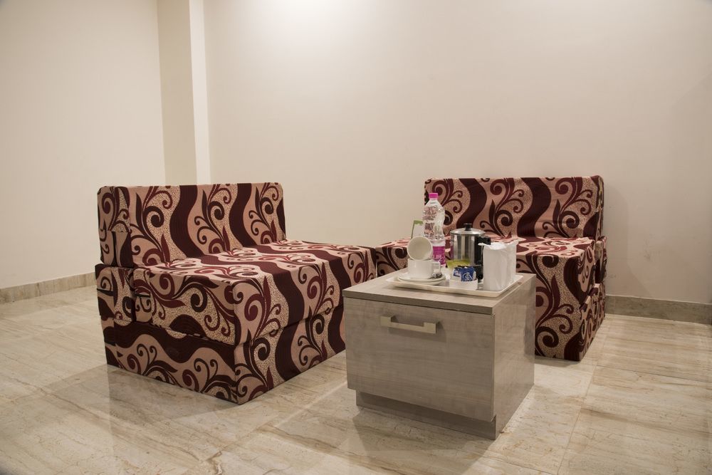 Hotel O Lakshya New Delhi Exterior photo